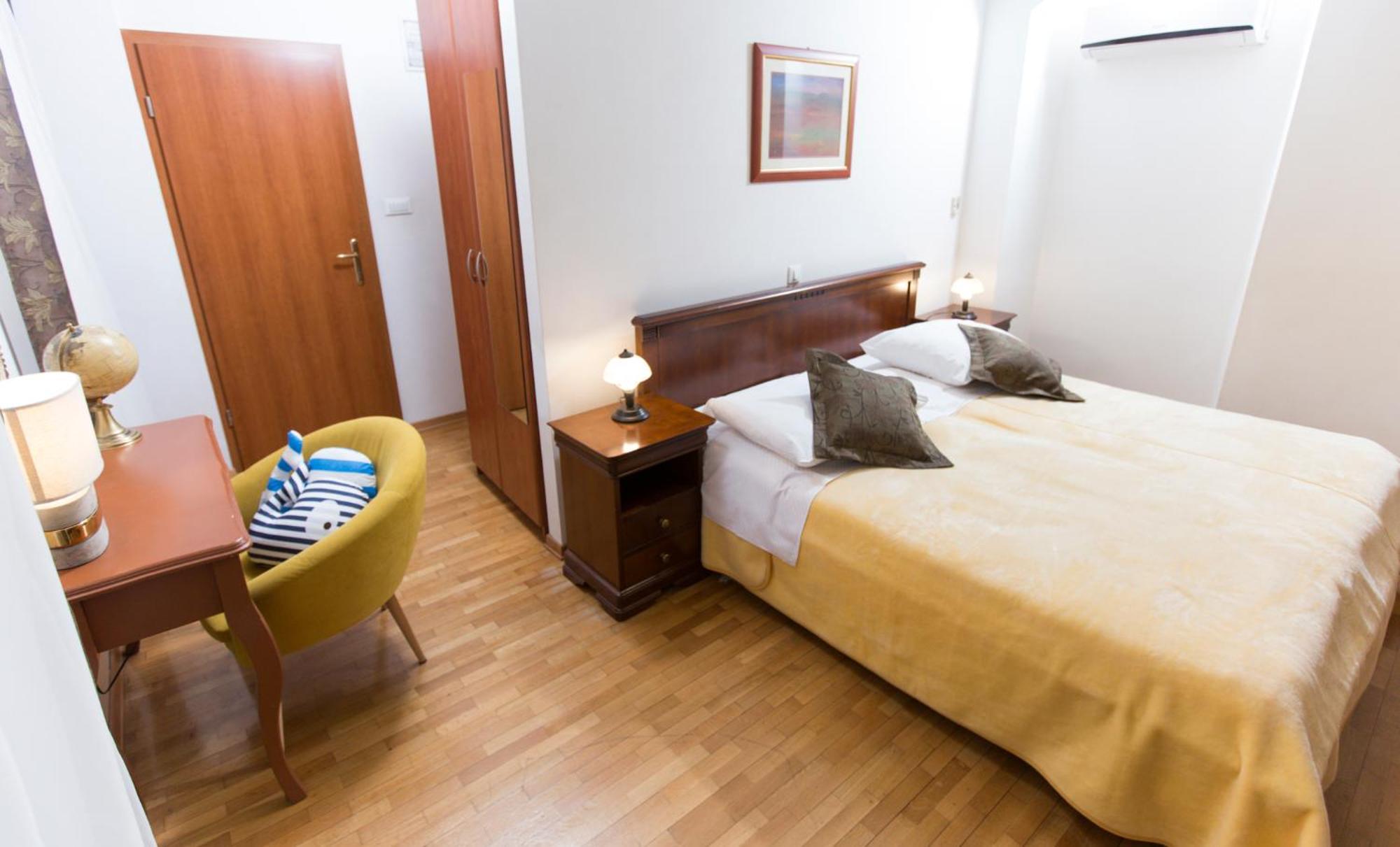 Rooms Base Сплит Экстерьер фото