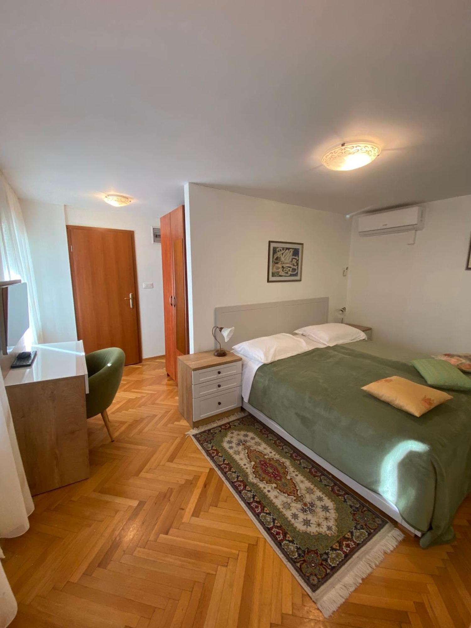Rooms Base Сплит Экстерьер фото