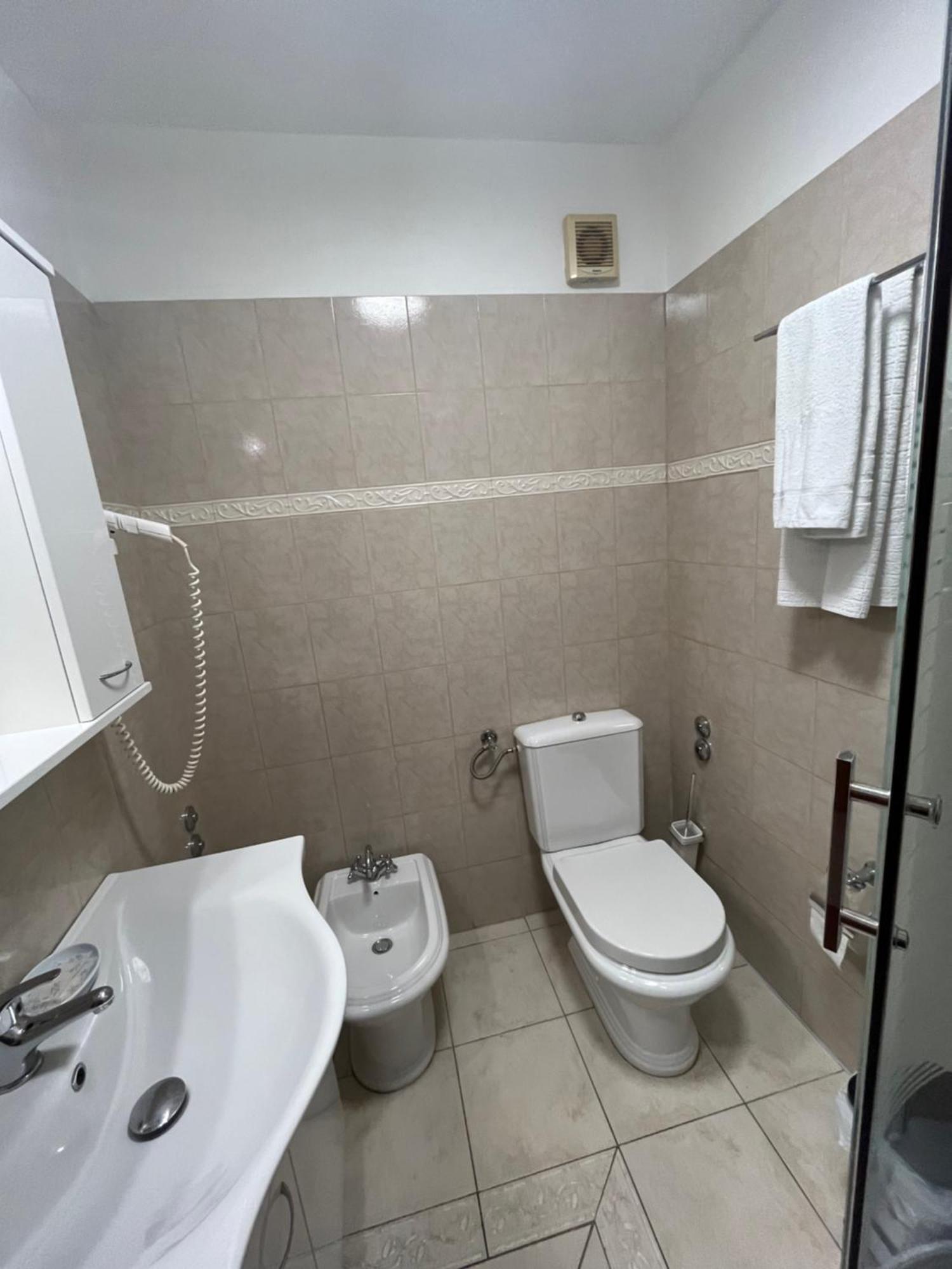 Rooms Base Сплит Экстерьер фото